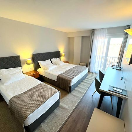 Hotel Marina Izola Extérieur photo