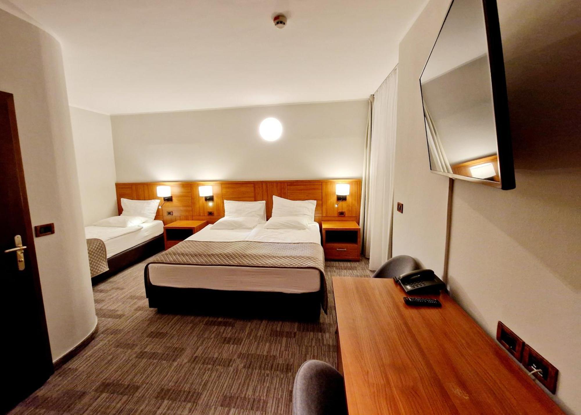 Hotel Marina Izola Chambre photo