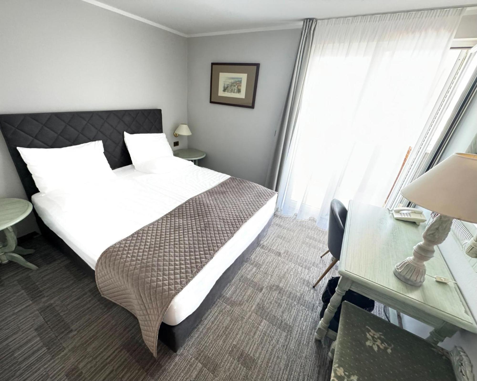 Hotel Marina Izola Extérieur photo