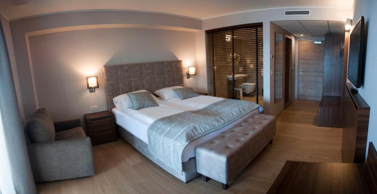 Hotel Marina Izola Extérieur photo