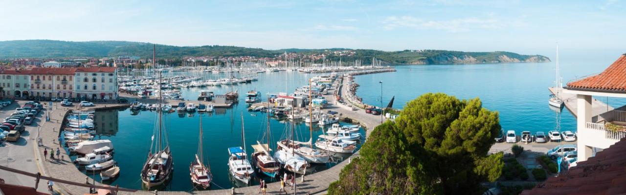 Hotel Marina Izola Extérieur photo